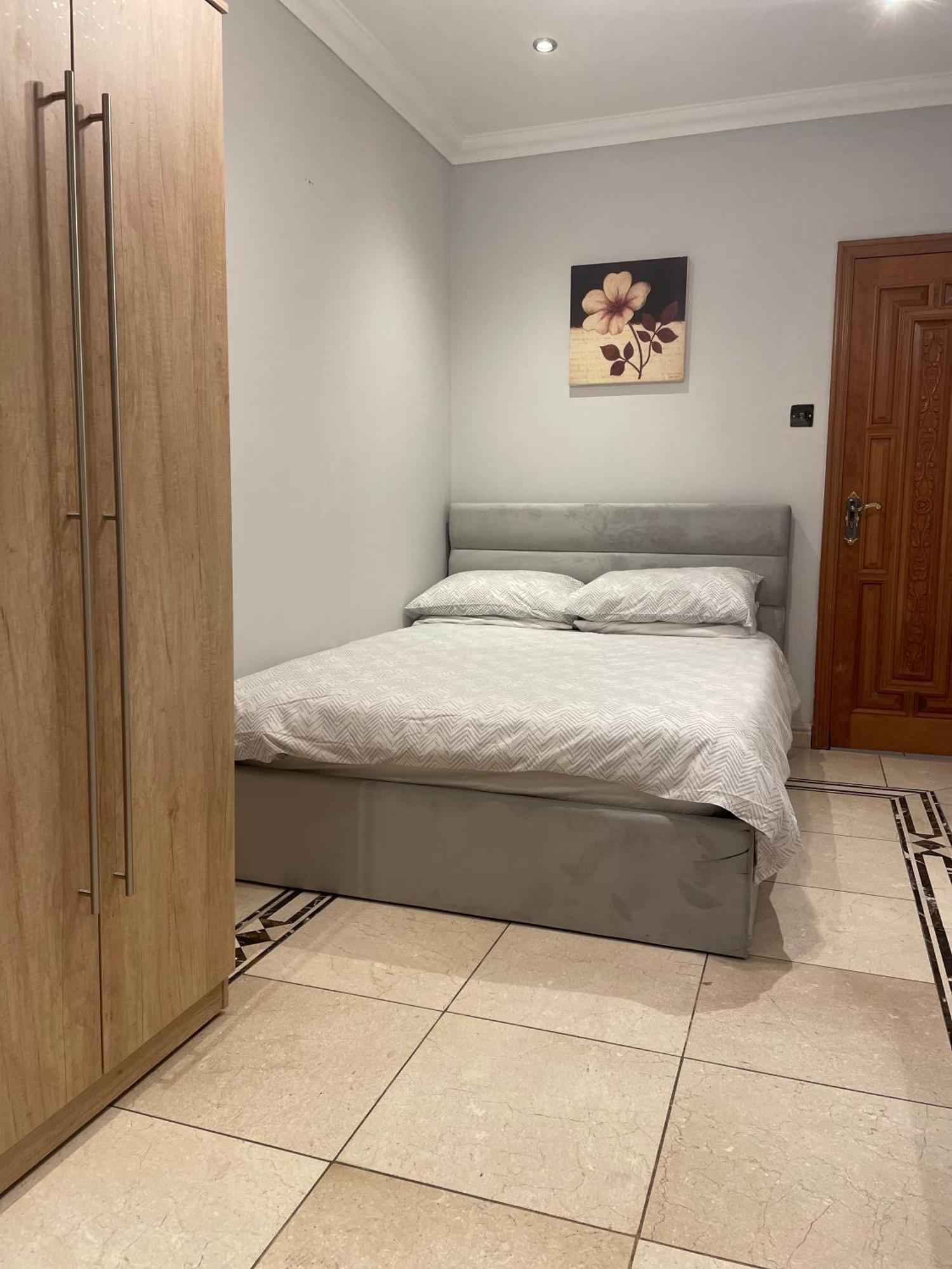 North London Studio Apartment Eksteriør bilde