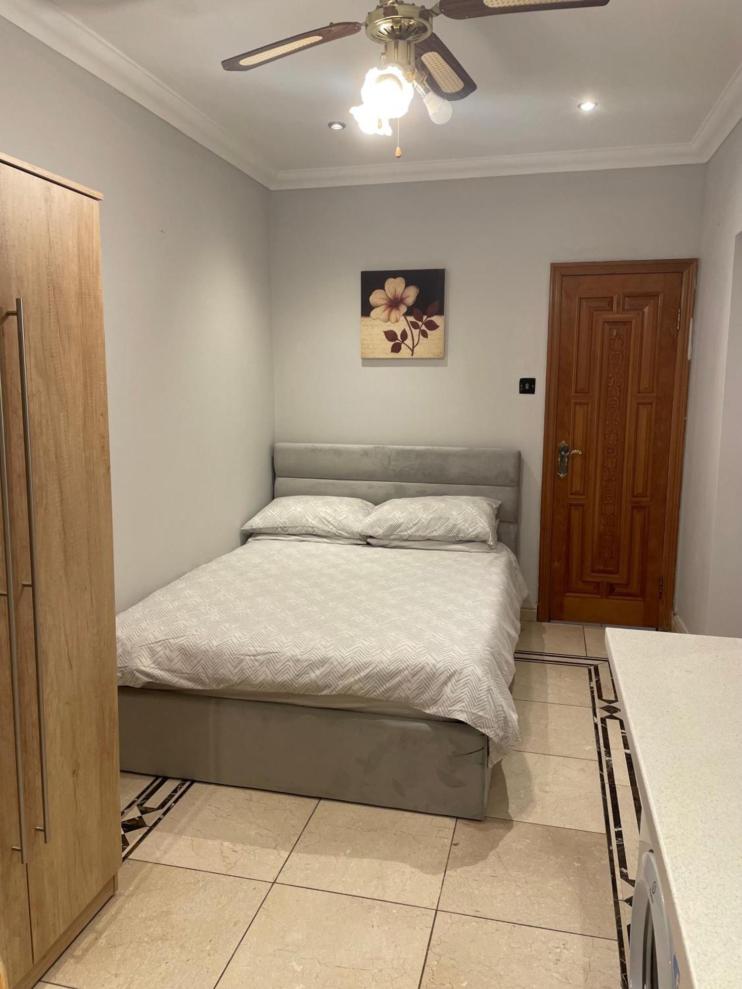 North London Studio Apartment Eksteriør bilde